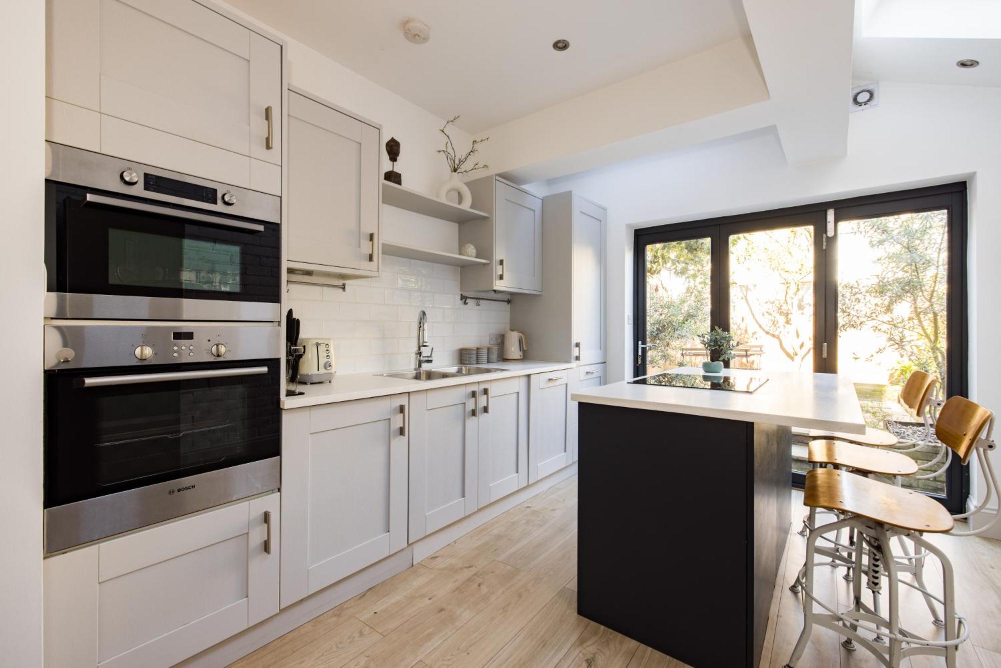 The Stratford Villa London Luaran gambar